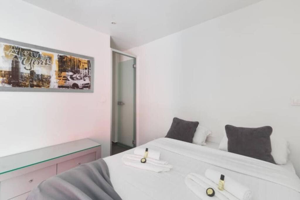 Appartement Cosy Pres Du Marais Paris Bagian luar foto