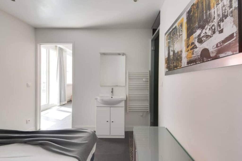 Appartement Cosy Pres Du Marais Paris Bagian luar foto